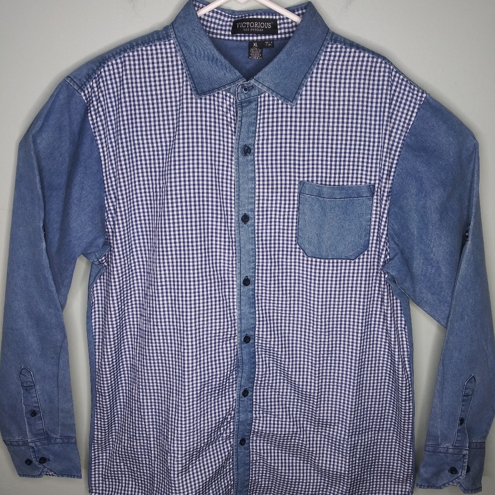 Victorious Los Angeles Button Front Shirt